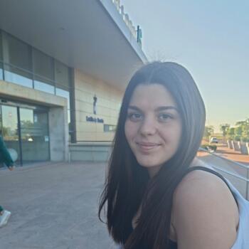 Niñera en Tomelloso: Lorela