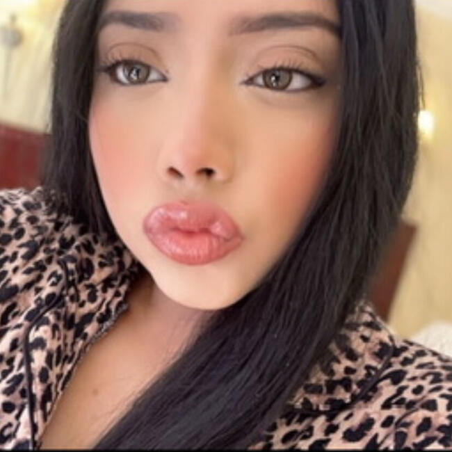 Babysitter in Oldham: Samiha