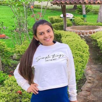 Niñera en Floridablanca: Kelly