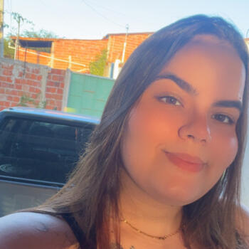 Babysitter in Fortaleza: Iara Gabriela
