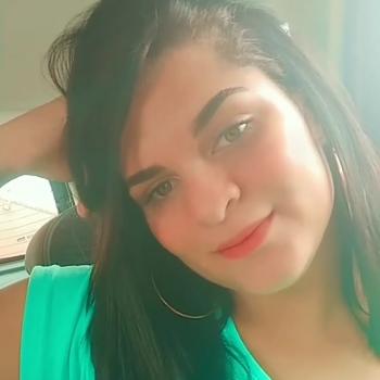 Babá em Ribeirão das Neves: Claudiene