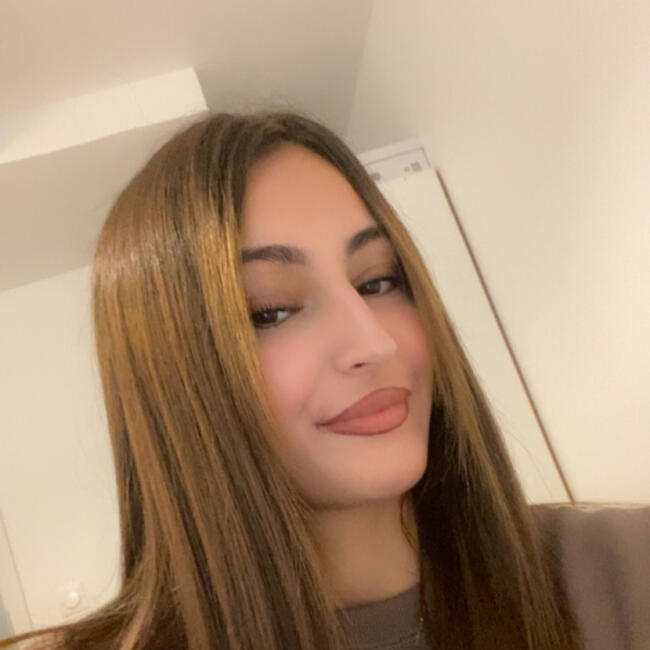 Babysitter in Strasbourg: Cerine