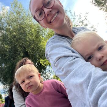 Babysitting job in Saronno: babysitting job Yentl