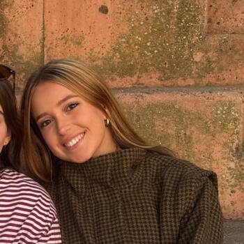 Babysitter in Maia: Inês