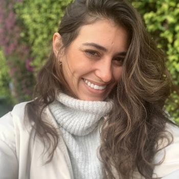Ama Porto: Caroline