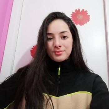 Babysitter in Madrid: Maria