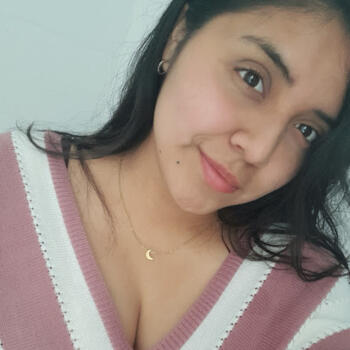 Babysitter in Miraflores District: Mariana