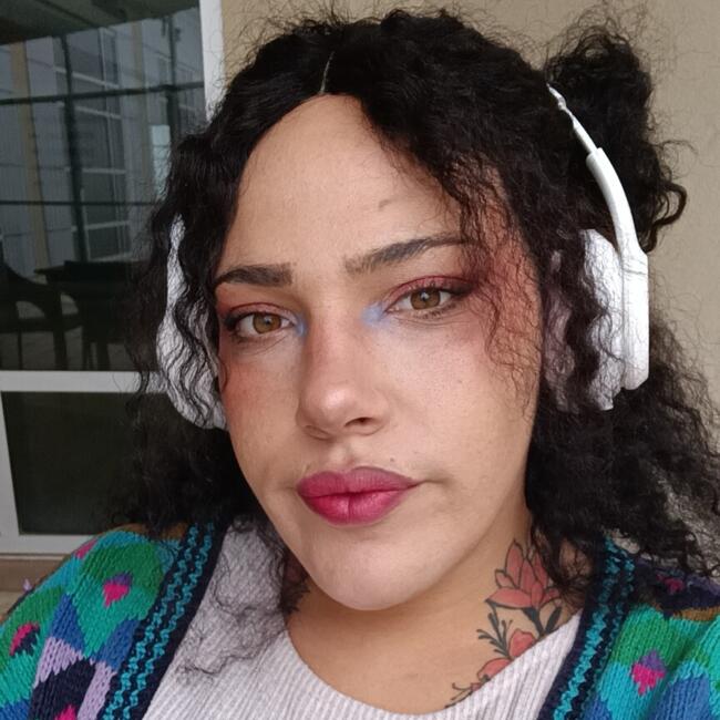 Babysitter in Clovis: Rietta