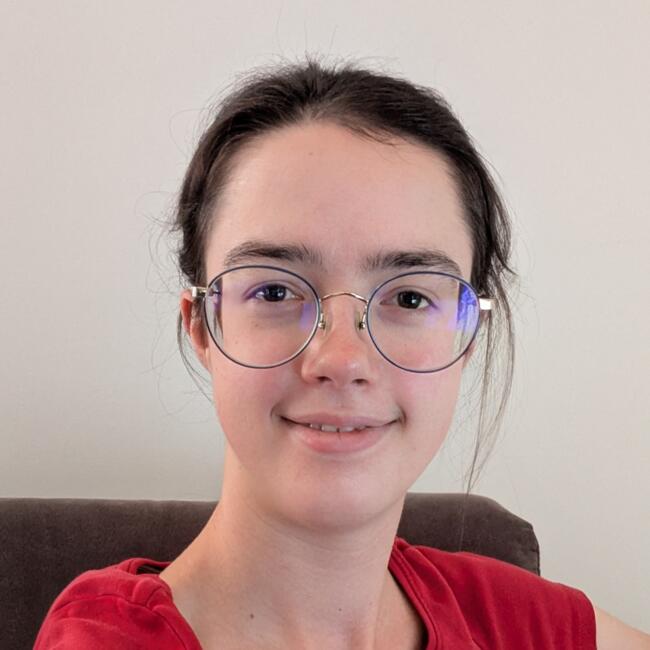 Babysitter in Adelaide: Anne