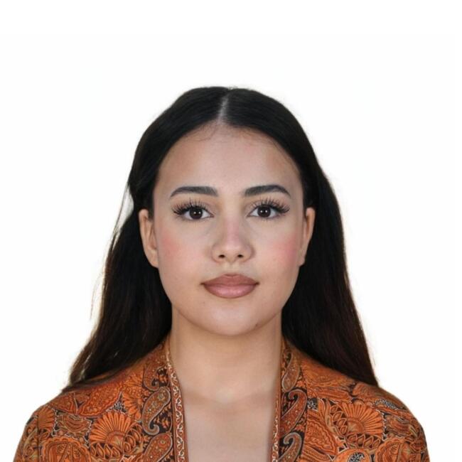 Babysitter in Saint-Mandé: Laeticia