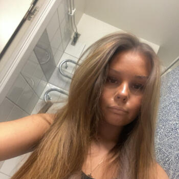 Barnvakt i Uppsala: Monira