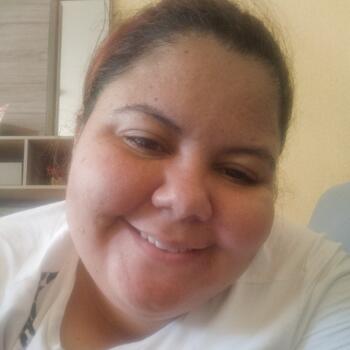 Emprego de babá em Iguatu: Ana Vitória