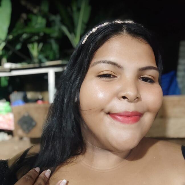 Babysitter in Balboa: Dayana