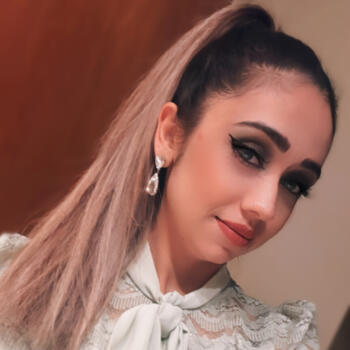 Babysitter Saint-Lambert-de-Lauzon: Yalda