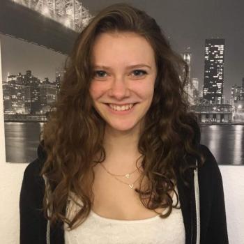 Babysitter Leverkusen: Henrike