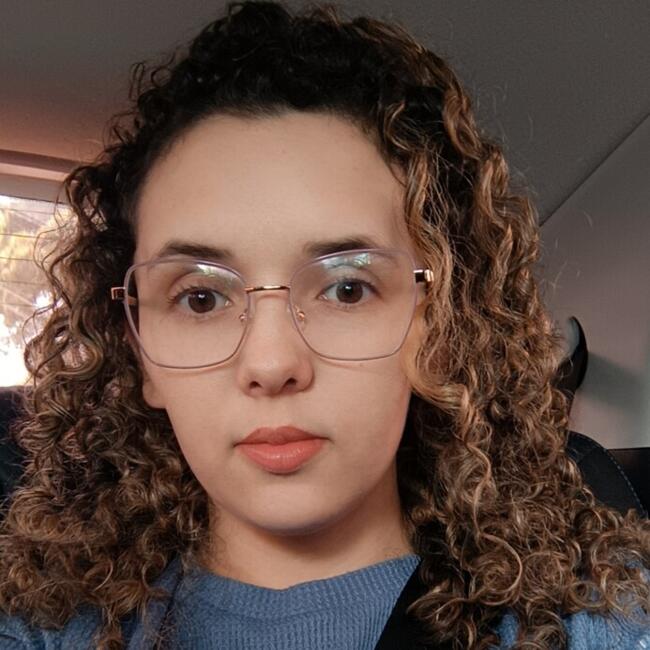 Babysitting job in São Paulo: Jaine