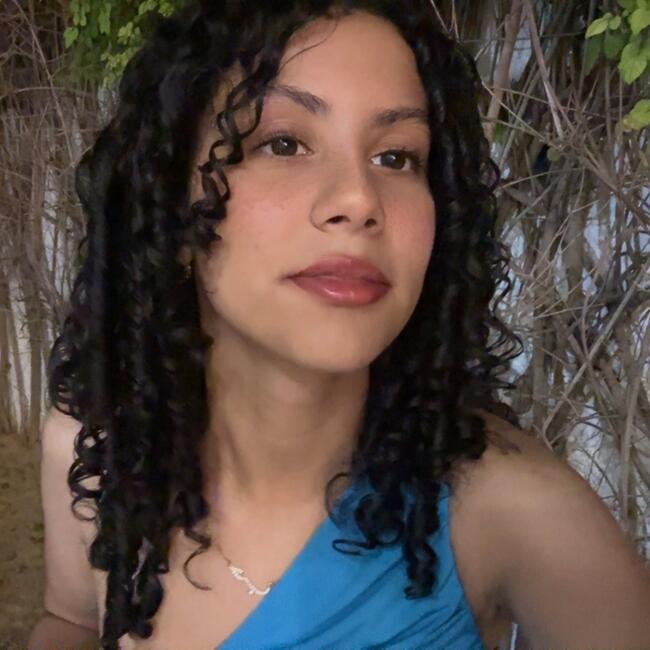 Babysitter in Nanterre: Darine