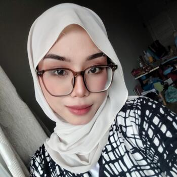 Babysitter Kota Kinabalu: Qaisara