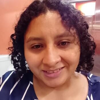 Babysitter in Soyapango: Brenda