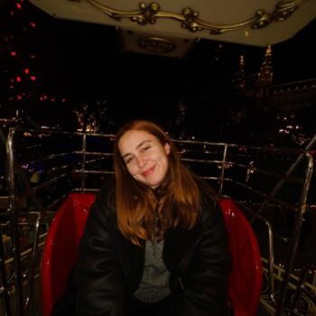 Babysitter em Palmela: Flávia