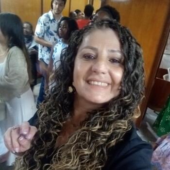 Babysitter Rio de Janeiro: Cátia
