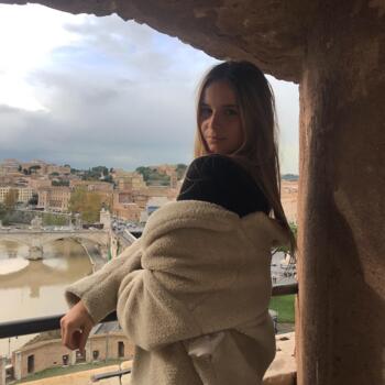 Babysitter in Aix-en-Provence: Saveria
