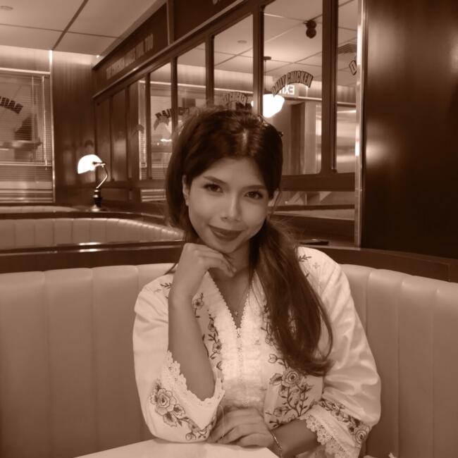 Babysitter in Singapore Island: Siti