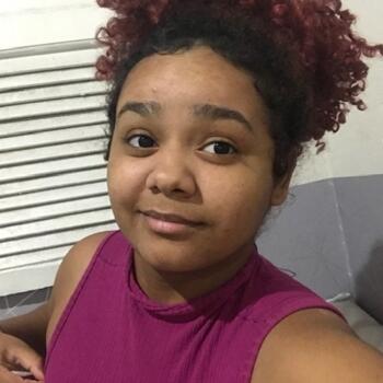 Babá em Jequié: Raissa