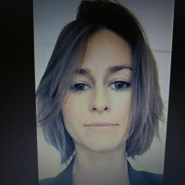 Job de garde d'enfants à Bordeaux: Emma