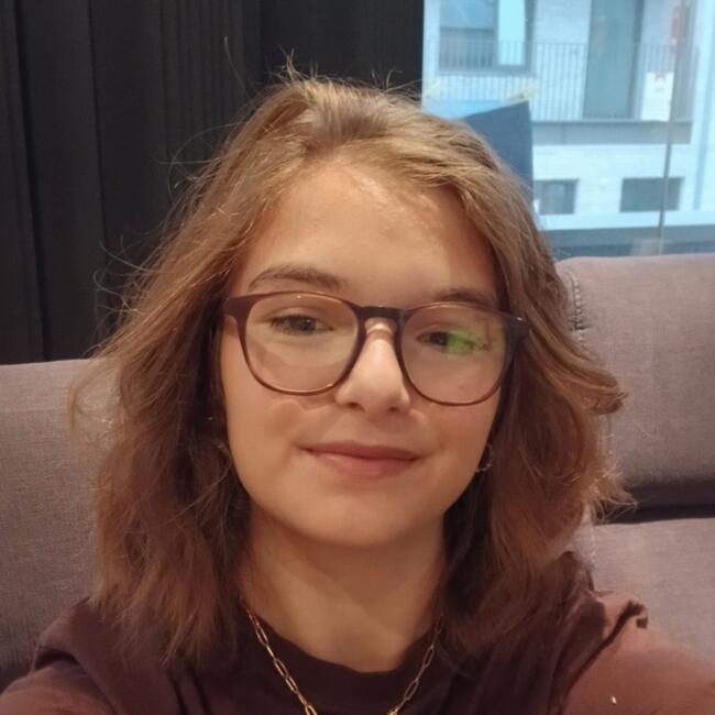 Babysitter in Overpelt: Salina