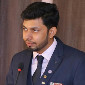 माता-पिता बम्बई: Rajan