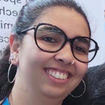 Babysitter in Annecy: Dounia