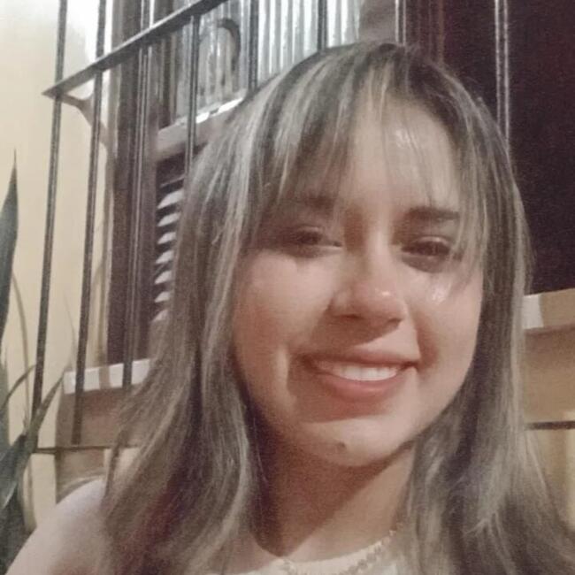 Babysitter in Belém: Karen