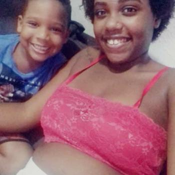 Babysitter in Salvador: Ailana