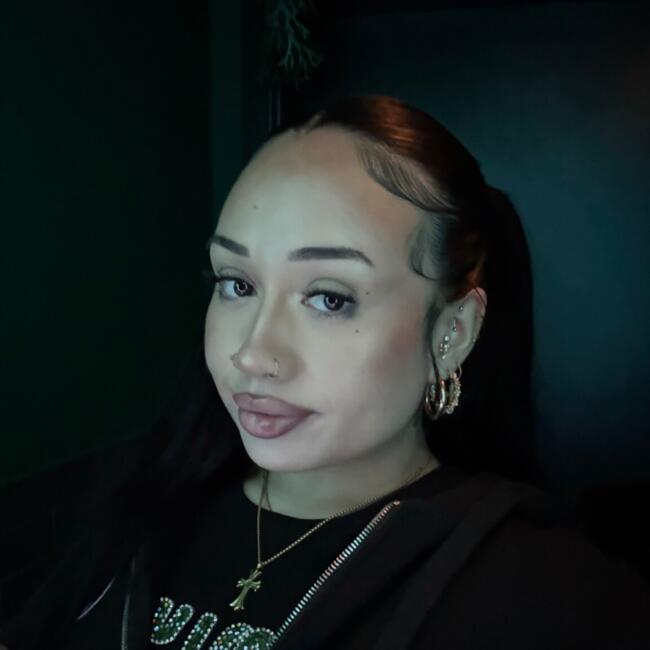 Babysitter in Biel/Bienne: Jasmin