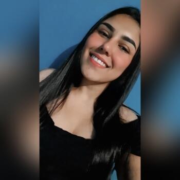 Babysitter in Ciudad del Este: Veronica