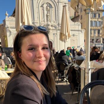 Babysitter in Toulon: Célia