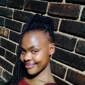 Babysitter in Krugersdorp: Anelisa