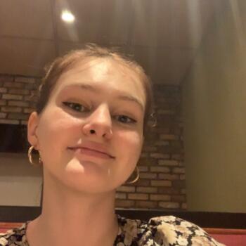 Babysitter in Macomb (Michigan): Brianna