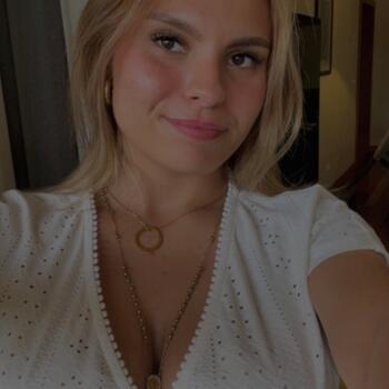 Babysitter in Funchal: Ema Vieira