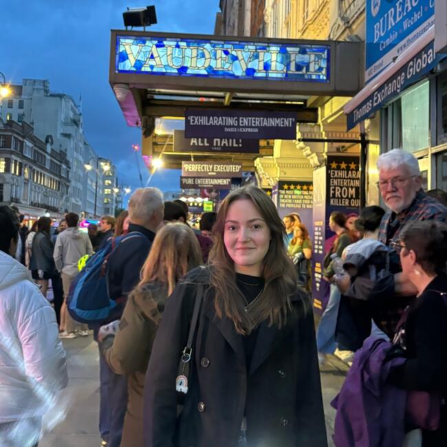 Babysitter στην περιοχή Μπράιτον: Chloe