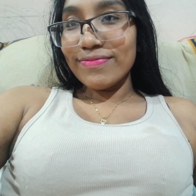 Babysitter in Panama City: Maria