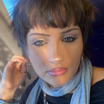 Babysitter in Calais: Manon