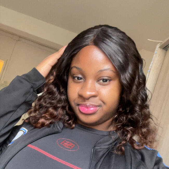 Babysitter in Rouen: Divine