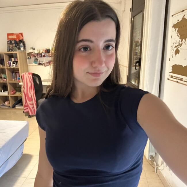 Babysitter in Barcelona: Mireia