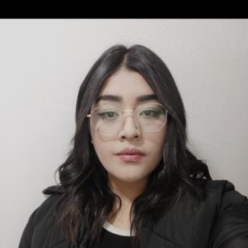 Niñera en Quito: Ariadna