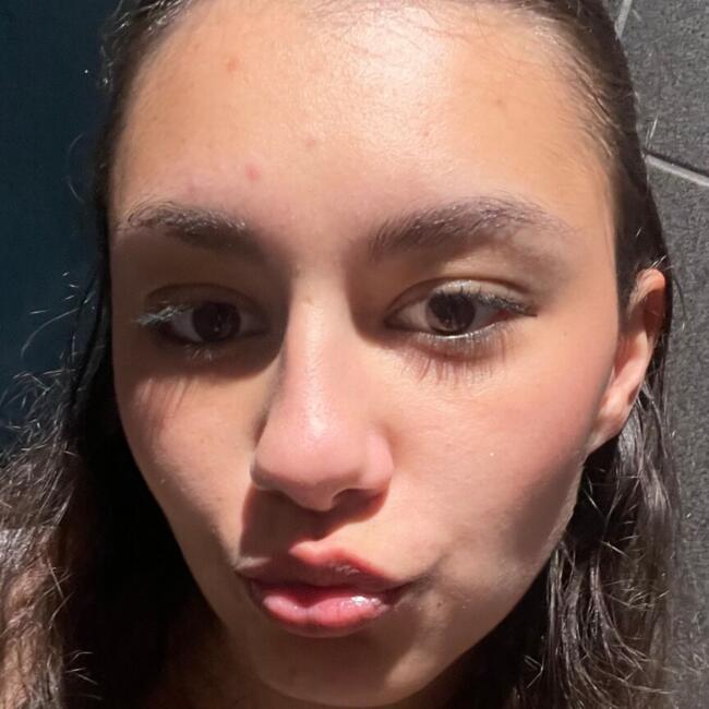 Babysitter in Saint-Gilles (Bretagne): Jade