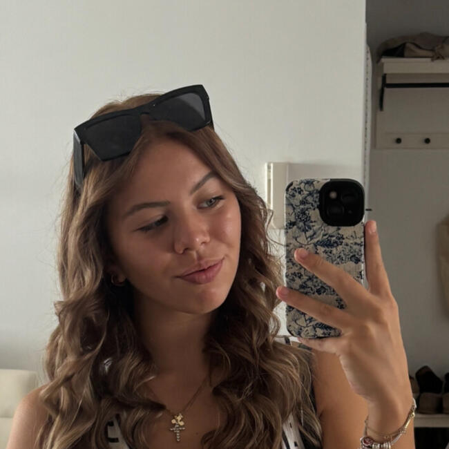 Bebisiterka u Beograd: Eva