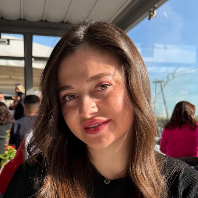 Babysitter in Sesto San Giovanni: Iryna