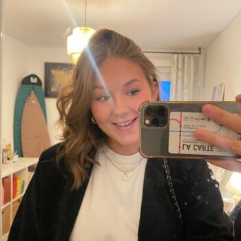 Baby-sitter Pessac: Margot